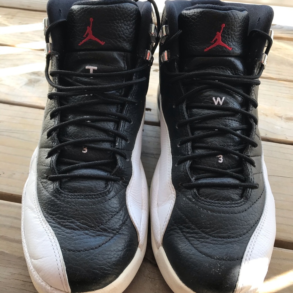 Jordan retro 12 “playoff”